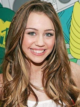 Awesome Long Hairstyle