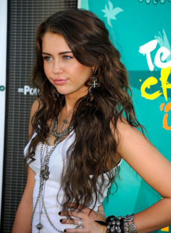 Miley Cyrus Awesome Long Hairstyle