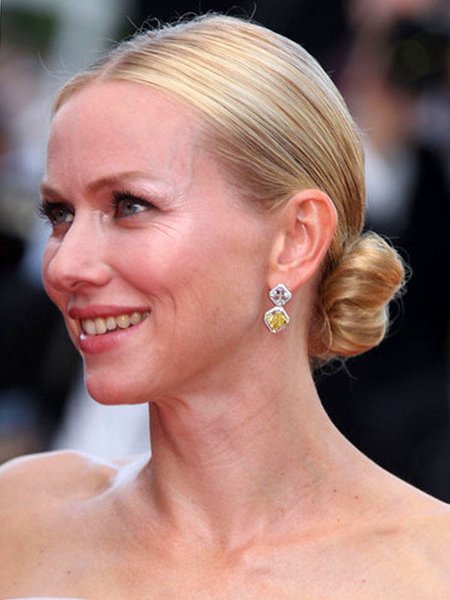 Naomi Watts Bun Hairstyle