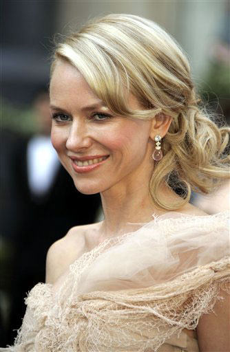 Beautiful Naomi Watts Hairstyle