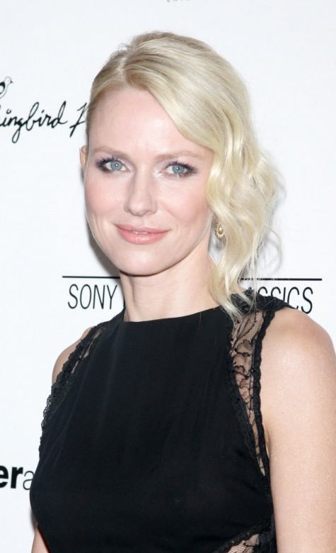 Naomi Watts Superb Hairstyle