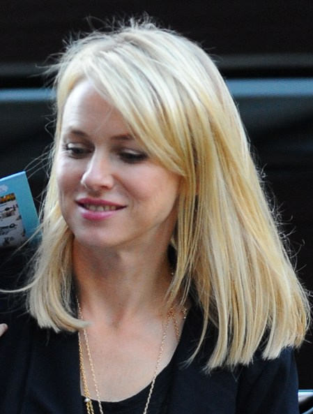 Naomi Watts Medium Straight Hairstyle