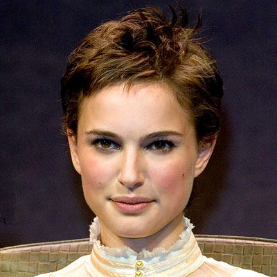 Natalie Portman Short Trendy Hairstyle