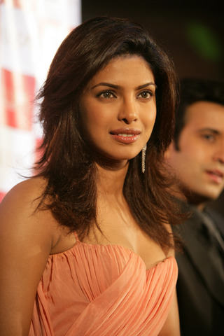 Priyanka Chopra Layered Hairstyle