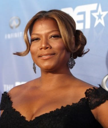 Queen Latifah Bun Hairstyle