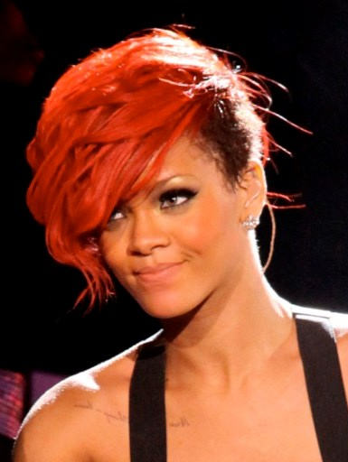 Rihanna Brilliant Hairstyle
