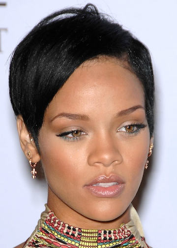 Rihanna Simple Hairstyle