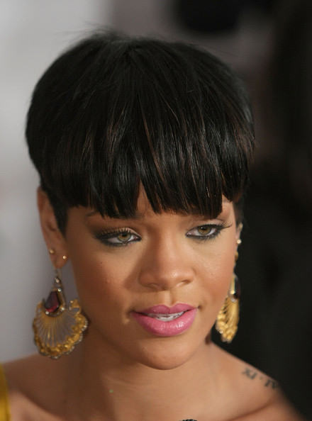 Rihanna Short Hairstyle