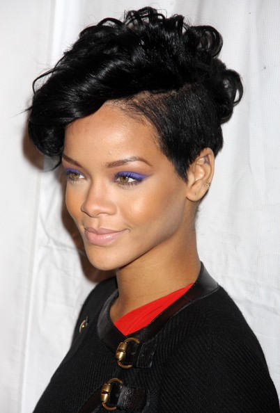 Rihanna Short Trendy Hairstyle