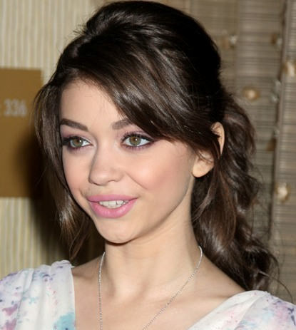 Sarah Hyland Half Updo Hairstyle