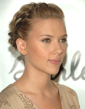 Scarlett Johansson Updo Hairstyle