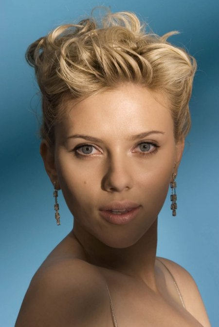 Scarlett Johansson Very Short Hairstyle