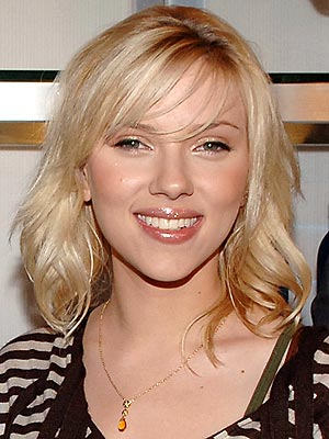 Scarlett Johansson Shoulder Length Hairstyle