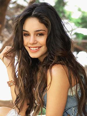 Vanessa Hudgens Colored Wavy Hairstyle