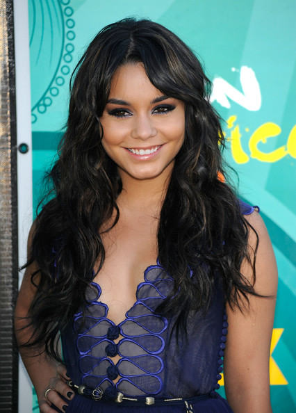 Sweet Vanessa Hudgens Hairstyle