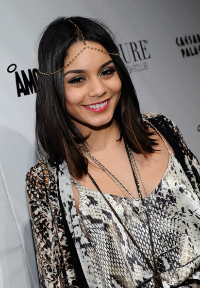 Vanessa Hudgens Stylish Hairstyle