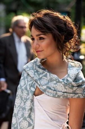 Vanessa Hudgens Updo Hairstyle