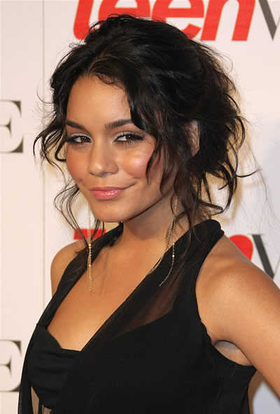 Vanessa Hudgens Short Layered Hairstyle