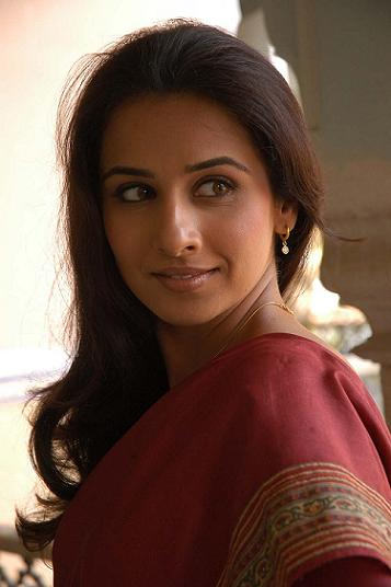 Vidya Balan Splendid Hairstyle