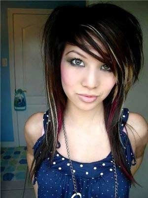 Lovely Emo Girls Hairstyle