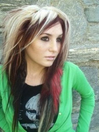 Awesome Emo Girl Hairstyle
