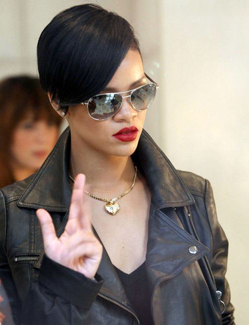 Rihanna Short Hairstyle