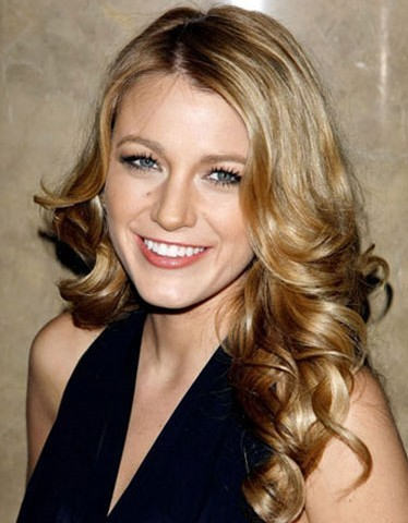 Wavy Party Hairstyle
