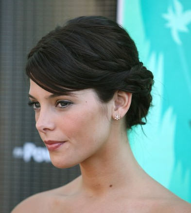 Simple Short Prom Hairstyle