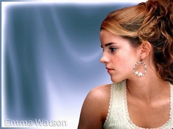 Emma Watson Hairstyles #27