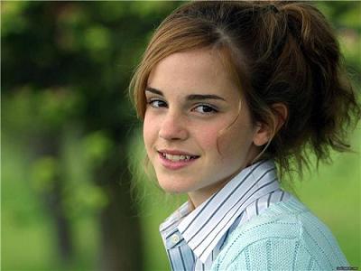 Emma Watson Hairstyle #15