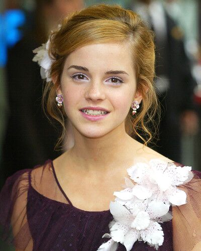 Emma Watson Hairstyle #9