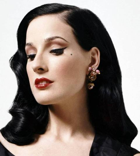 Dita Von Teese Elegant Medium Hairstyle