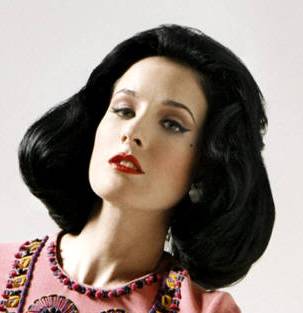 Dita Von Teese Medium Hairstyle