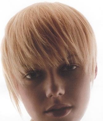 Enticing Layered Short Hairstyle