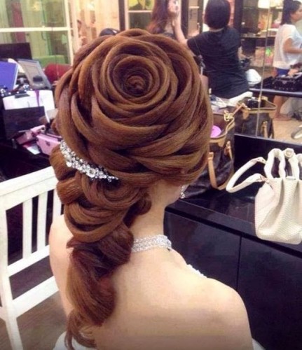 Beautiful Flower Hairstyle