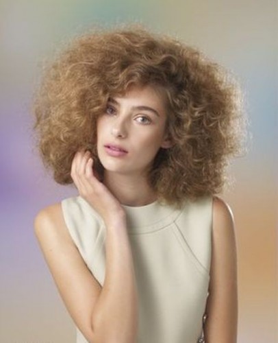 Short Frizzy Hairstyle