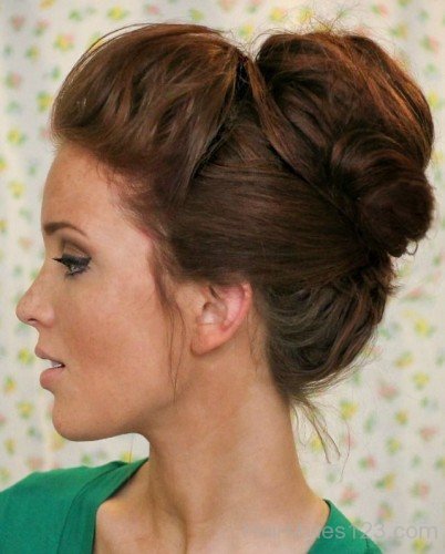 Pin Up Updo Hairstyle