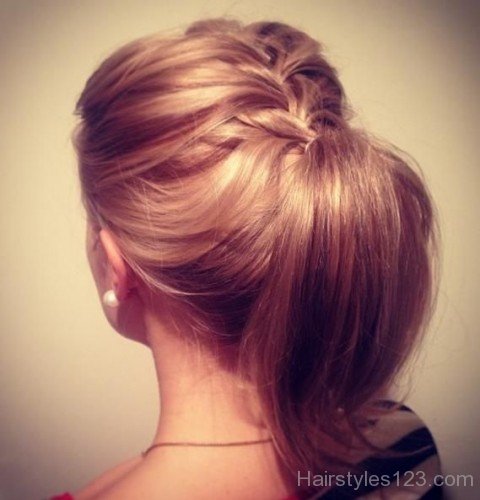 Teenage Ponytail Hairstyle