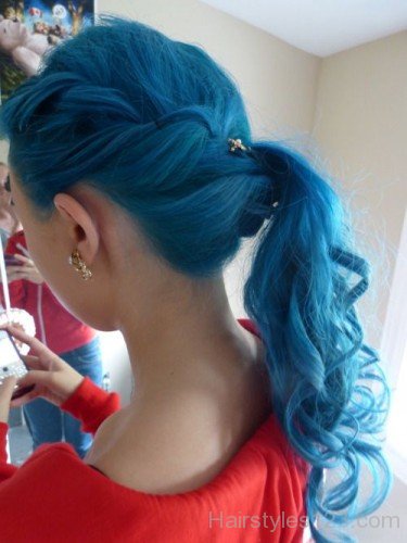 Blue Side Ponytail Hairstyle