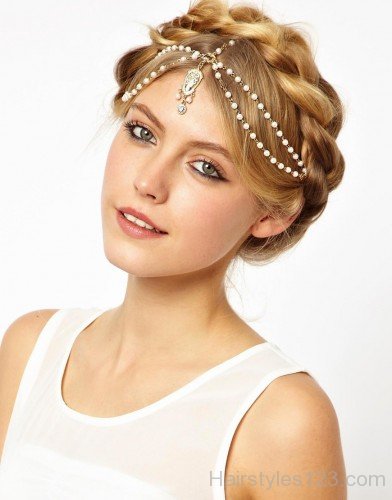 Vintage Updo For Women