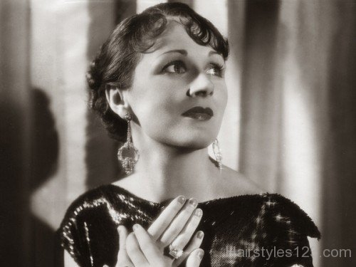 Amazing 1930s Pixie Hairstyle