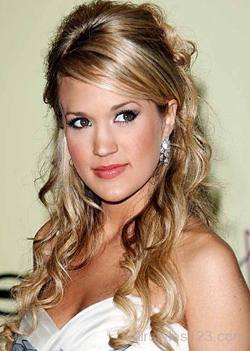 Fabulous Blonde Hairstyle For Brides