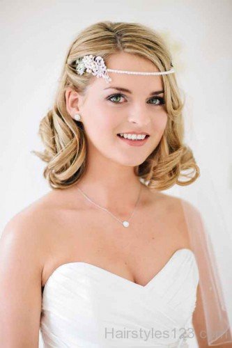 Best  Prom Hairstyle For Brides