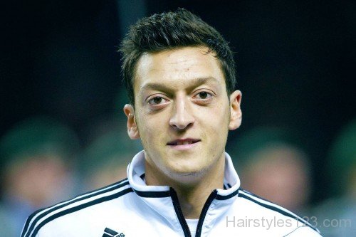 Mesut Ozil Stylish Short Hairstyle