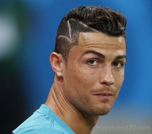 New Hairstyle Of Cristiano Ronaldo
