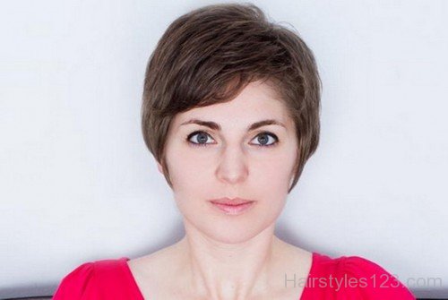 Nice Pixie Hairstyle With Thick Hairs