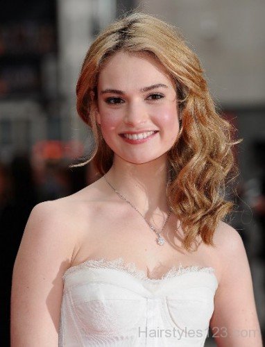 Lily James Medium Wavy Hairstyle