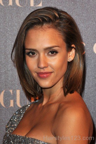 Angled Bob Hairstyle Of Jessica Alba