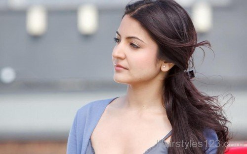 Anushka Sharma Long Layered Hairstyle