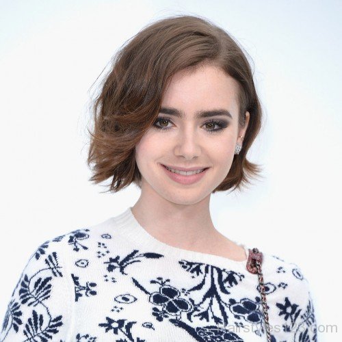 Beautiful Bob Hairstyle Of Lily Collins